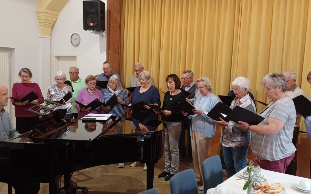 Begeisterte Teilnehmer beim Chortreffen des Liederkranzes